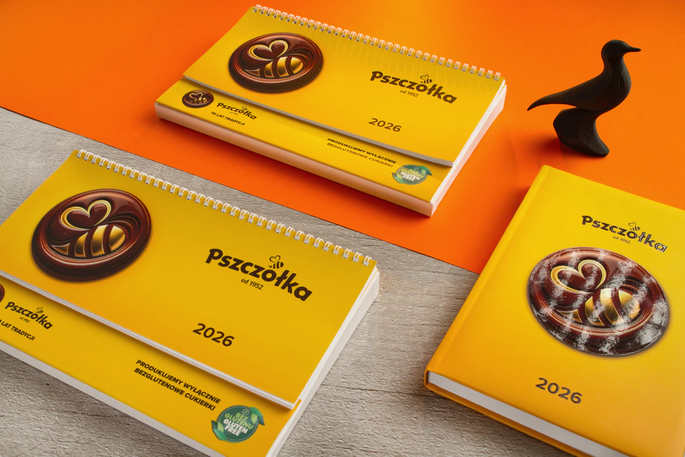 2 firmowy kalendarz ksiazkowy z grafika